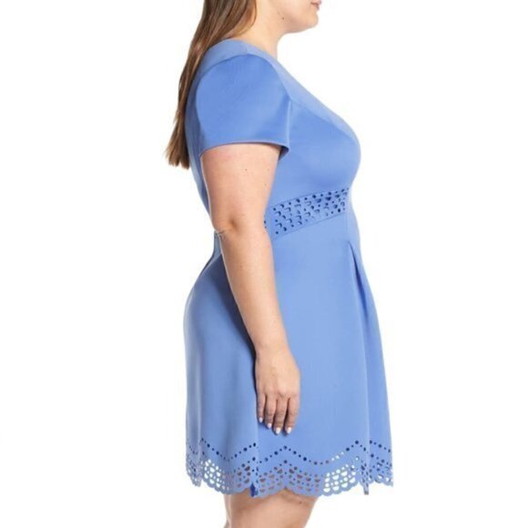 Vince Camuto Laser Cut Scuba Dress Sz 16W NWT - Picture 4 of 11